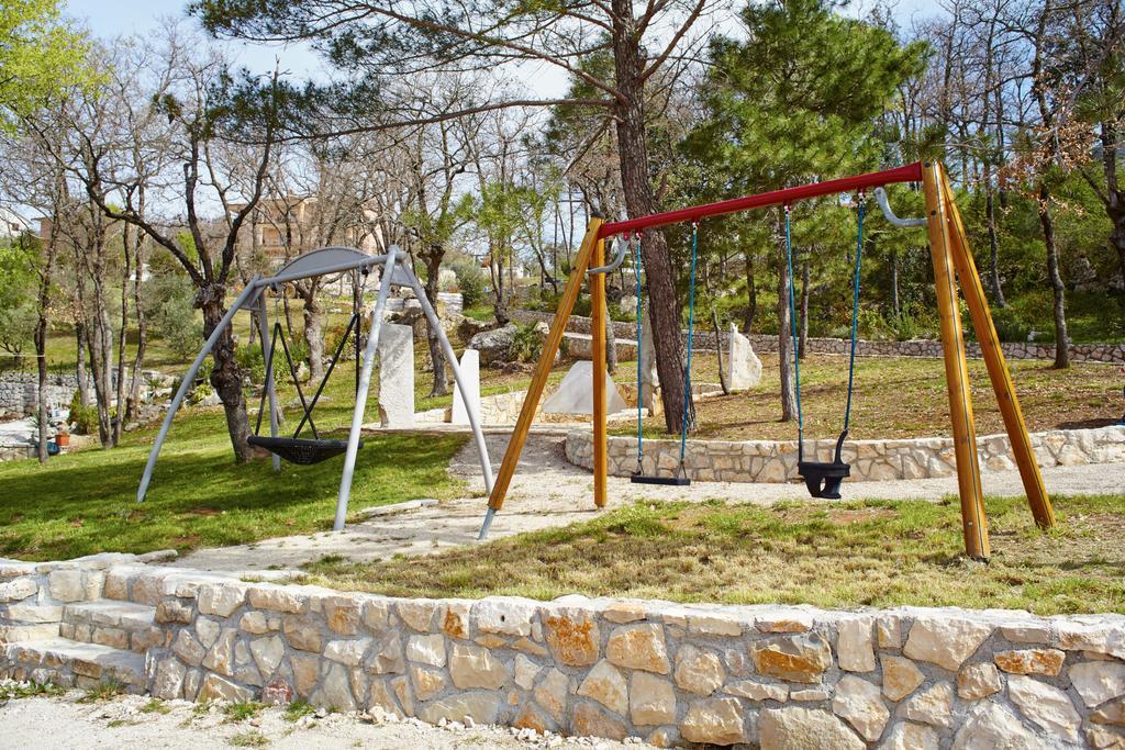 Apartments Villa Venera ラビン エクステリア 写真