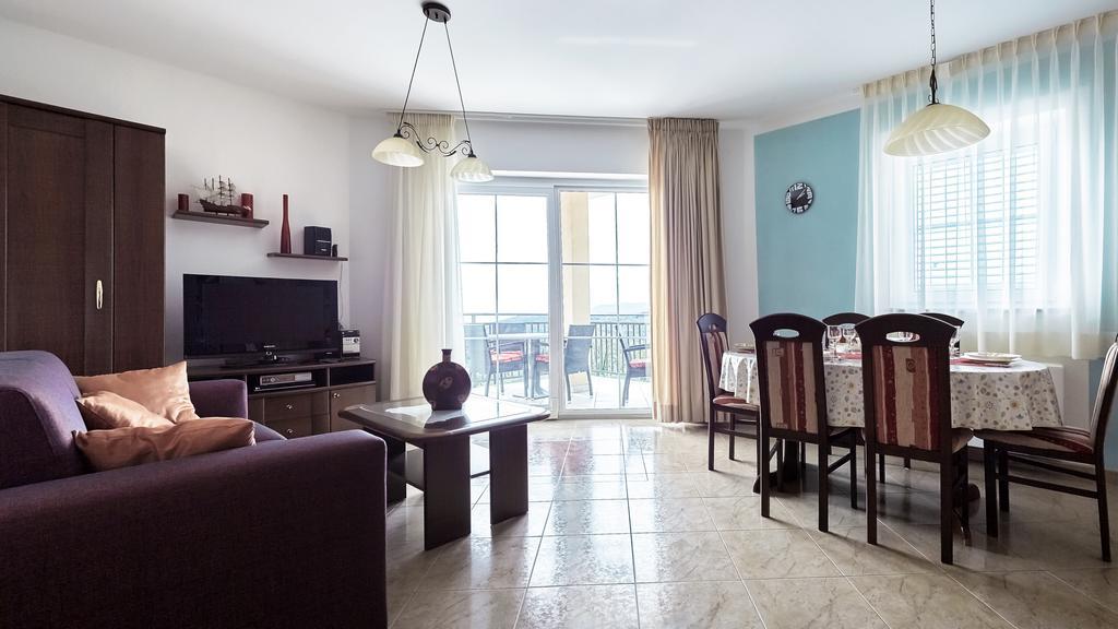 Apartments Villa Venera ラビン 部屋 写真